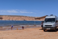 LAKE POWELL BEACH