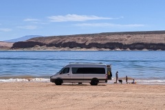 LAKE POWELL BEACH