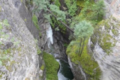 Maligne-Canyon-Jasper-National-Park9